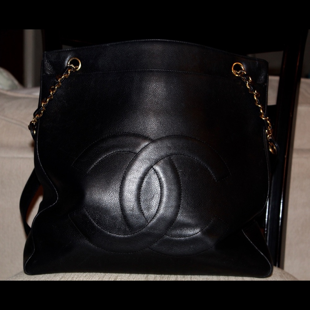 Authentic Chanel Tote - Picture 11 of 16